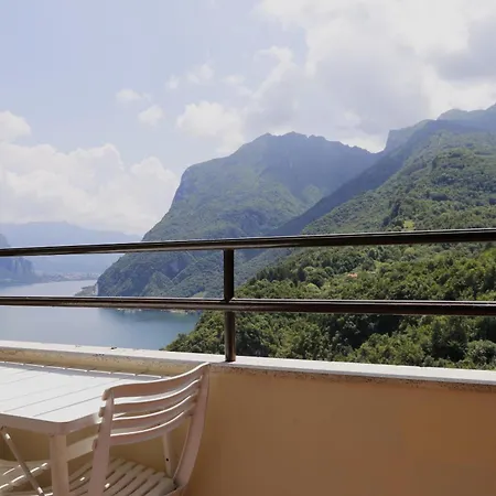 Kosmopolitan Ferienhaus Valbrona