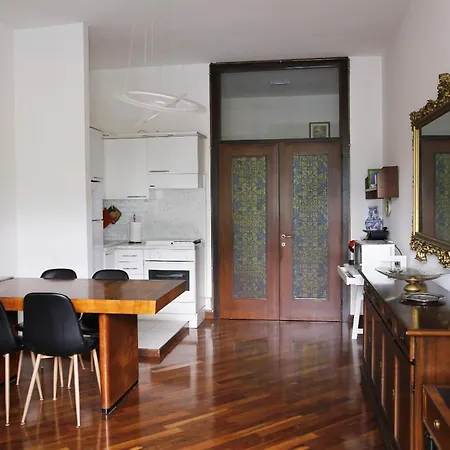 Kosmopolitan * 瓦尔博若纳